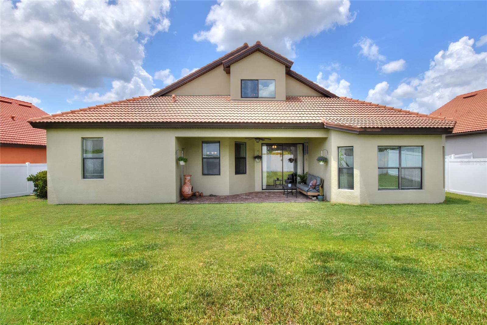 3935 SUNSET LAKE DR, LAKELAND, FL, 33810