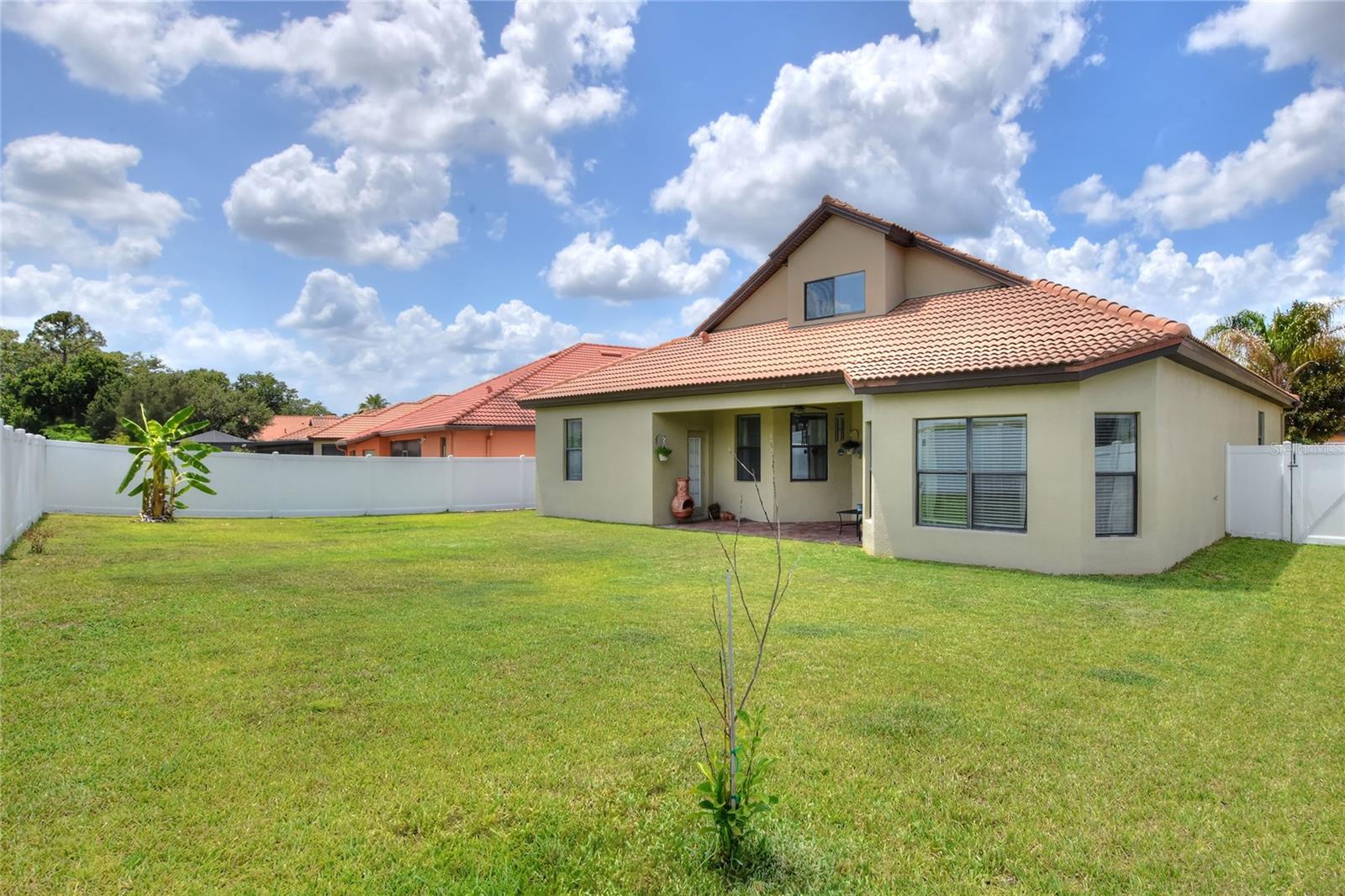 3935 SUNSET LAKE DR, LAKELAND, FL, 33810