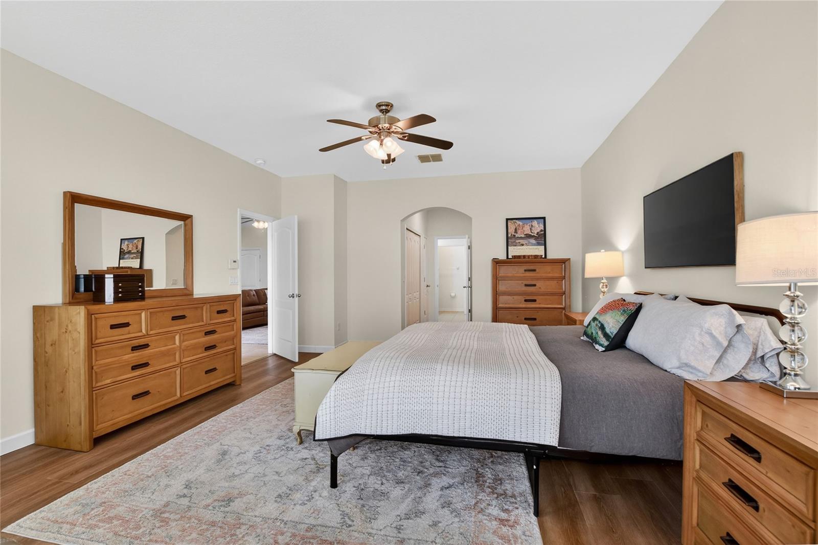 3935 SUNSET LAKE DR, LAKELAND, FL, 33810