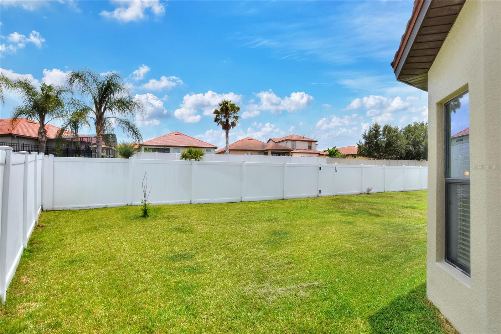 3935 SUNSET LAKE DR, LAKELAND, FL, 33810