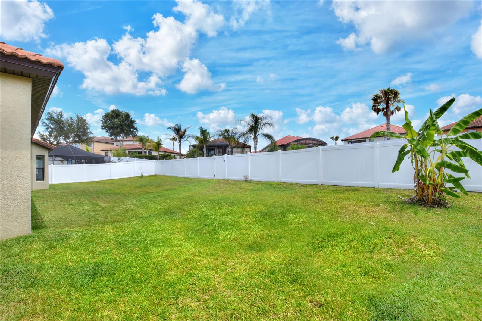 3935 SUNSET LAKE DR, LAKELAND, FL, 33810