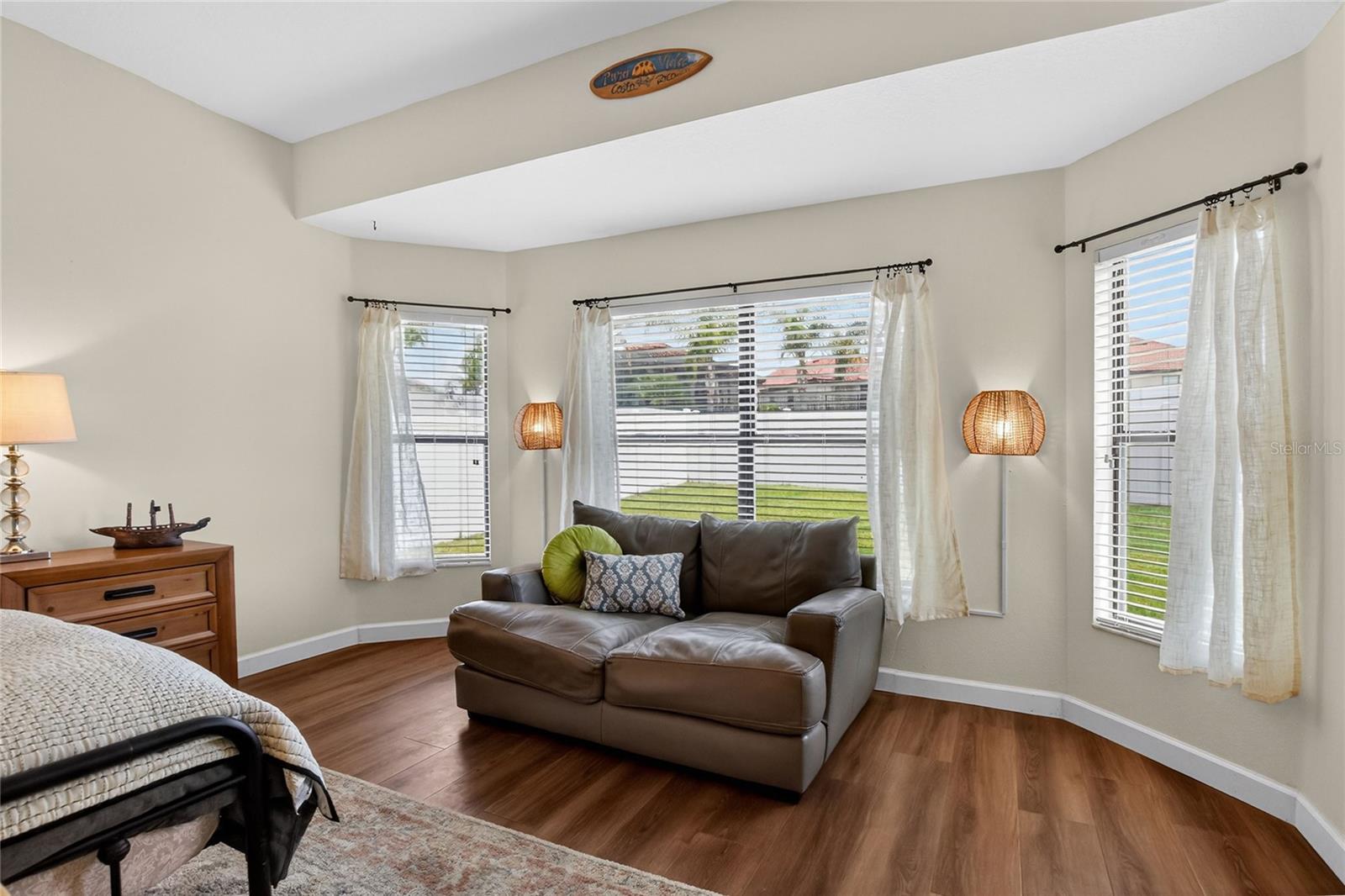 3935 SUNSET LAKE DR, LAKELAND, FL, 33810