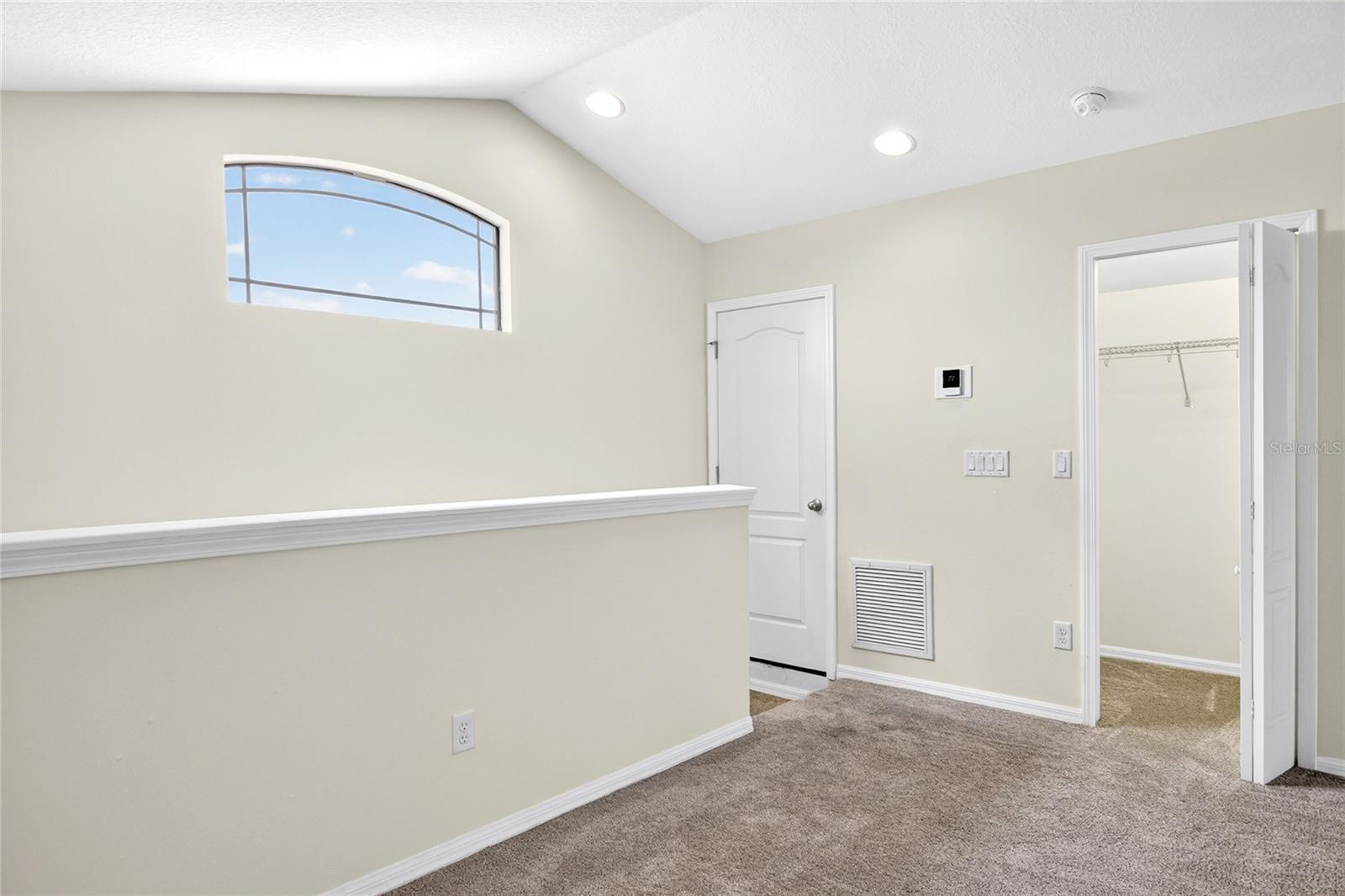 3935 SUNSET LAKE DR, LAKELAND, FL, 33810