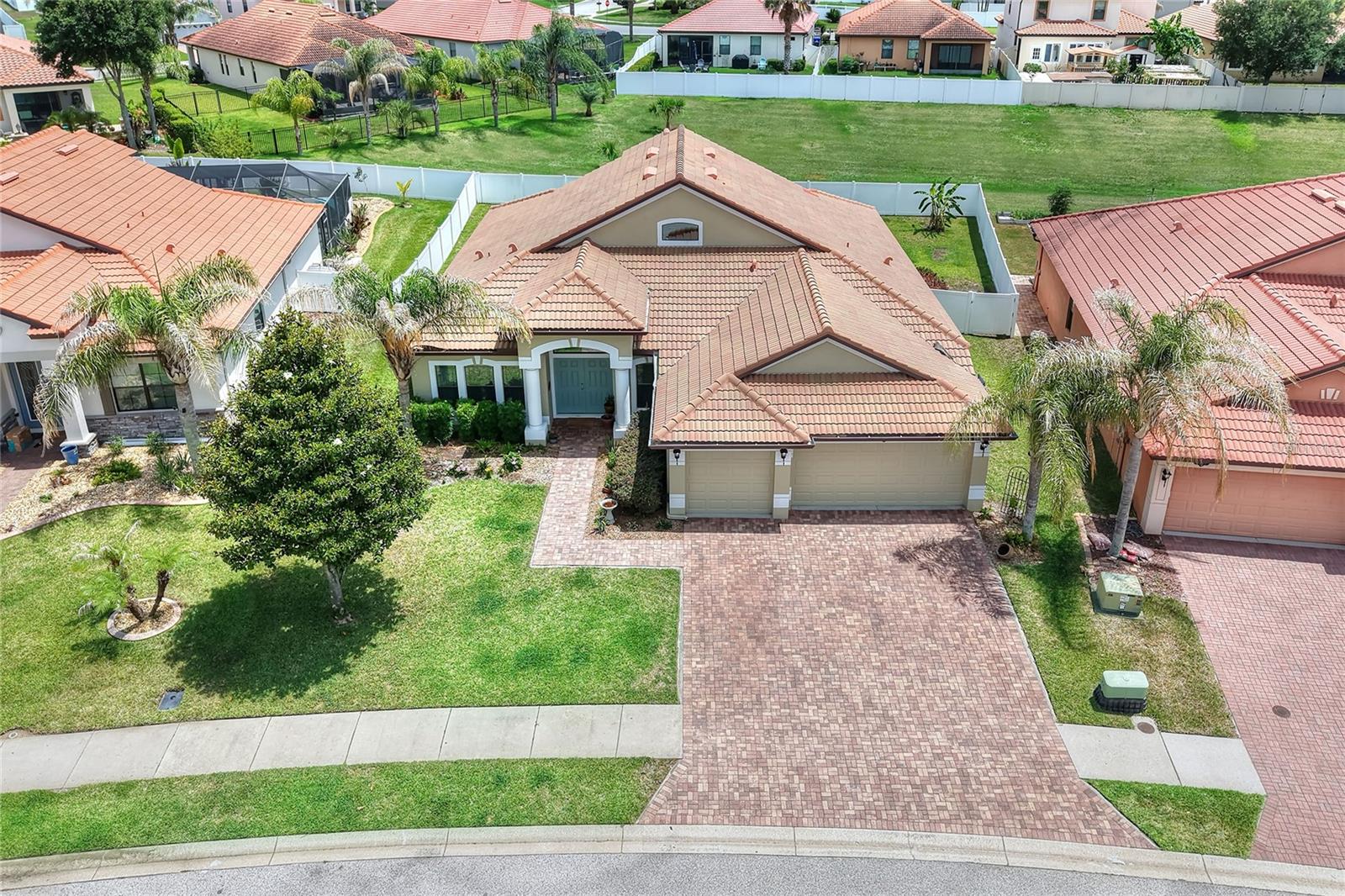 3935 SUNSET LAKE DR, LAKELAND, FL, 33810
