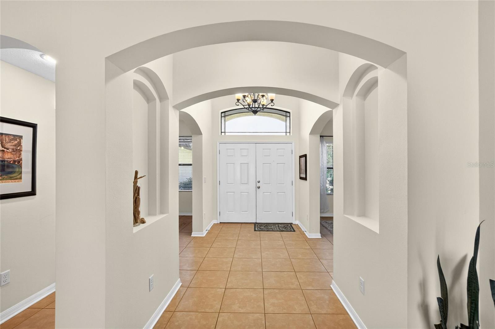 3935 SUNSET LAKE DR, LAKELAND, FL, 33810