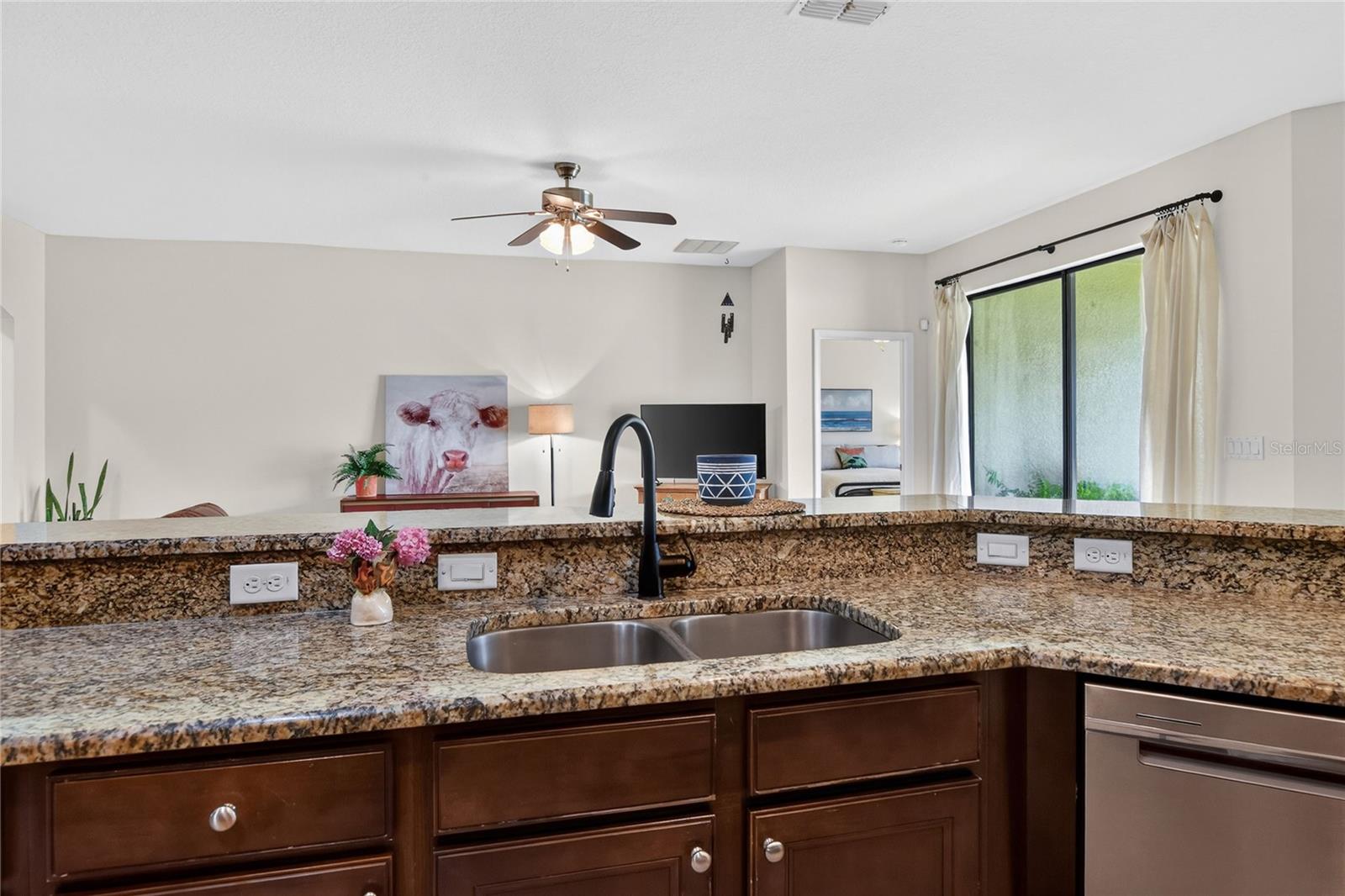 3935 SUNSET LAKE DR, LAKELAND, FL, 33810