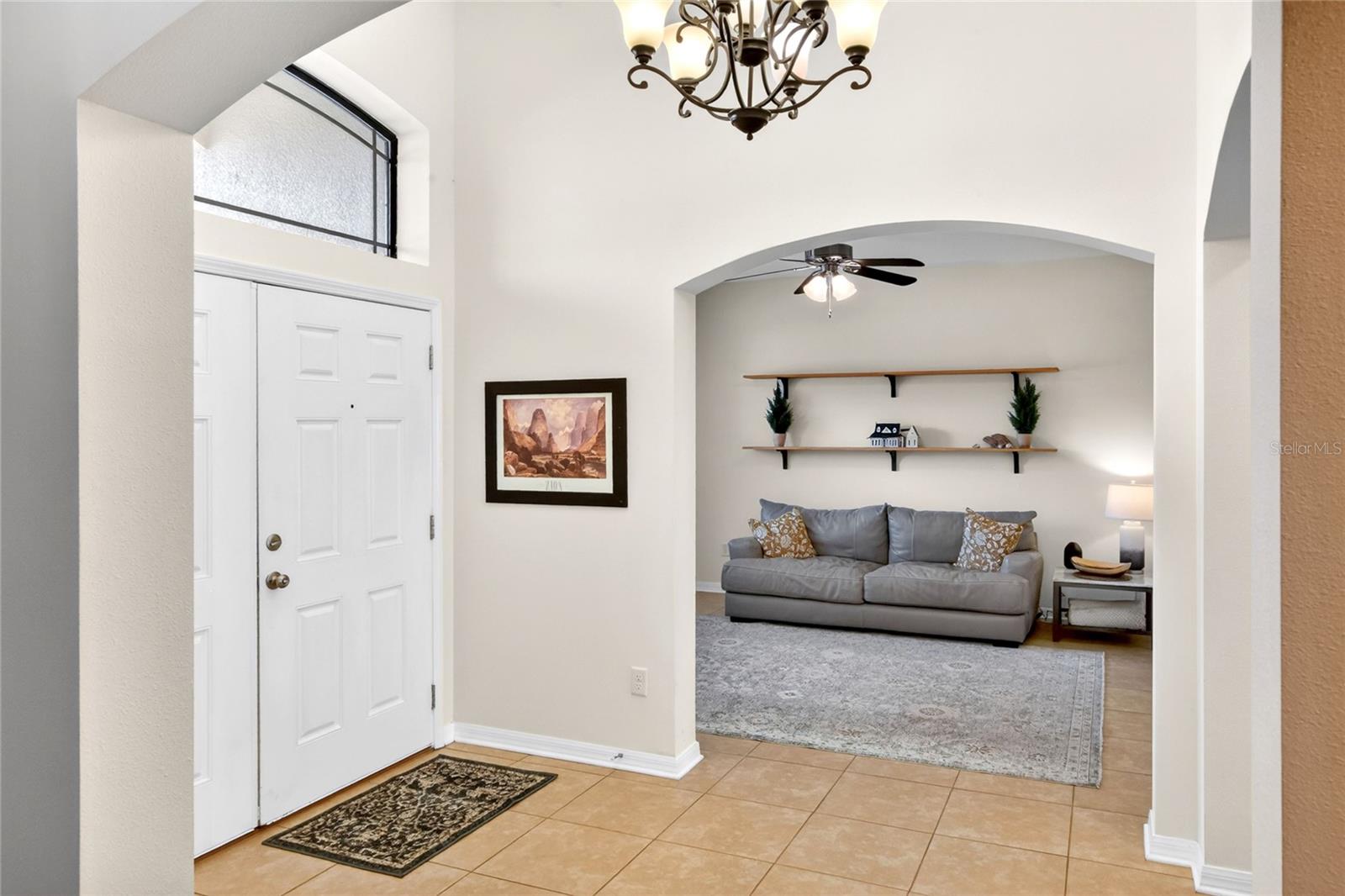 3935 SUNSET LAKE DR, LAKELAND, FL, 33810