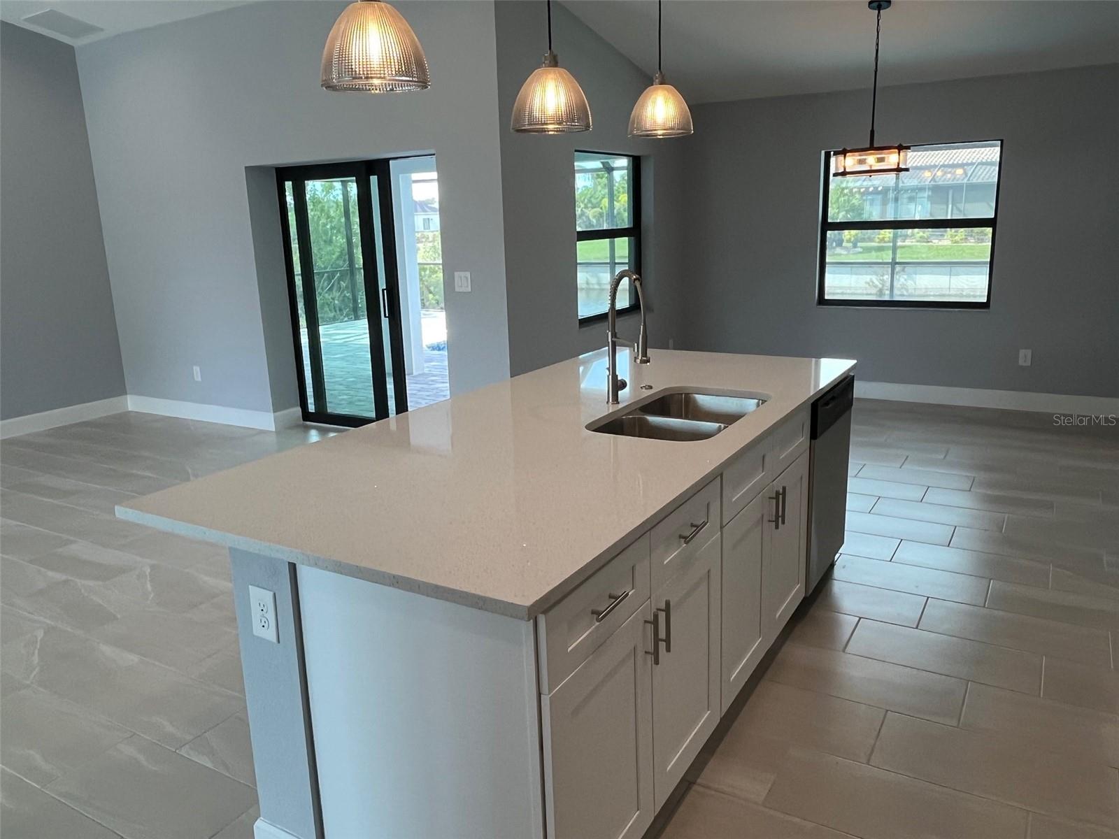 13180 AMARYLLIS CIR, PORT CHARLOTTE, FL, 33981