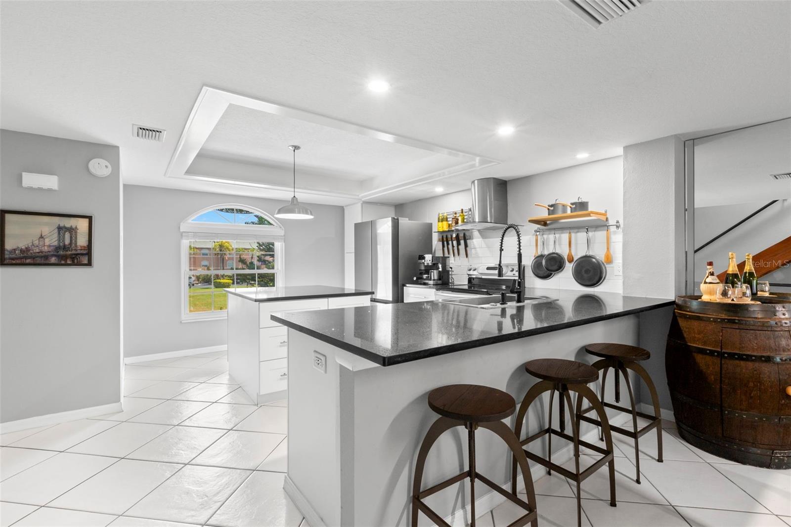 737 PINELLAS BAYWAY S #308, ST PETERSBURG, FL, 33715
