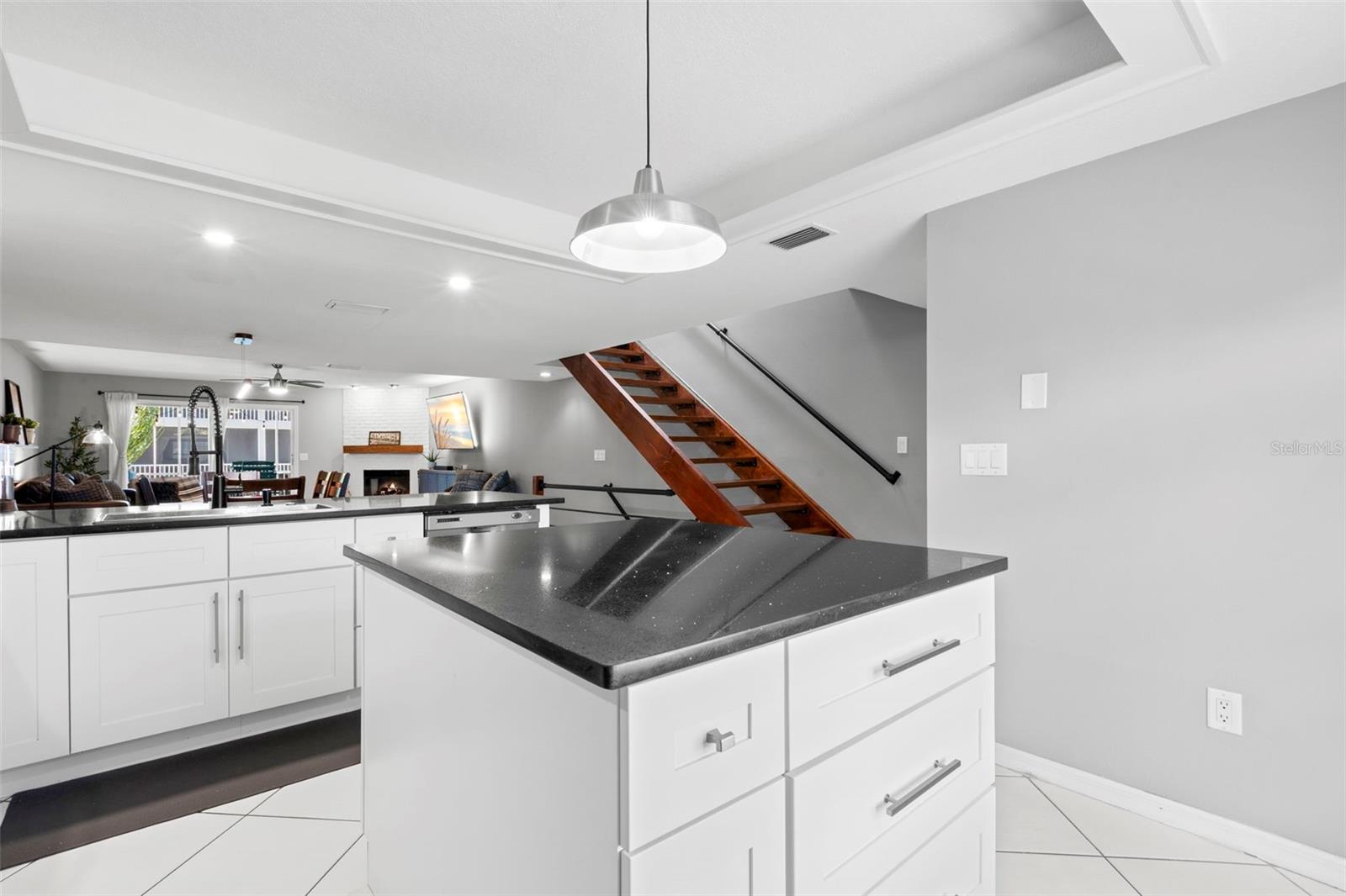 737 PINELLAS BAYWAY S #308, ST PETERSBURG, FL, 33715