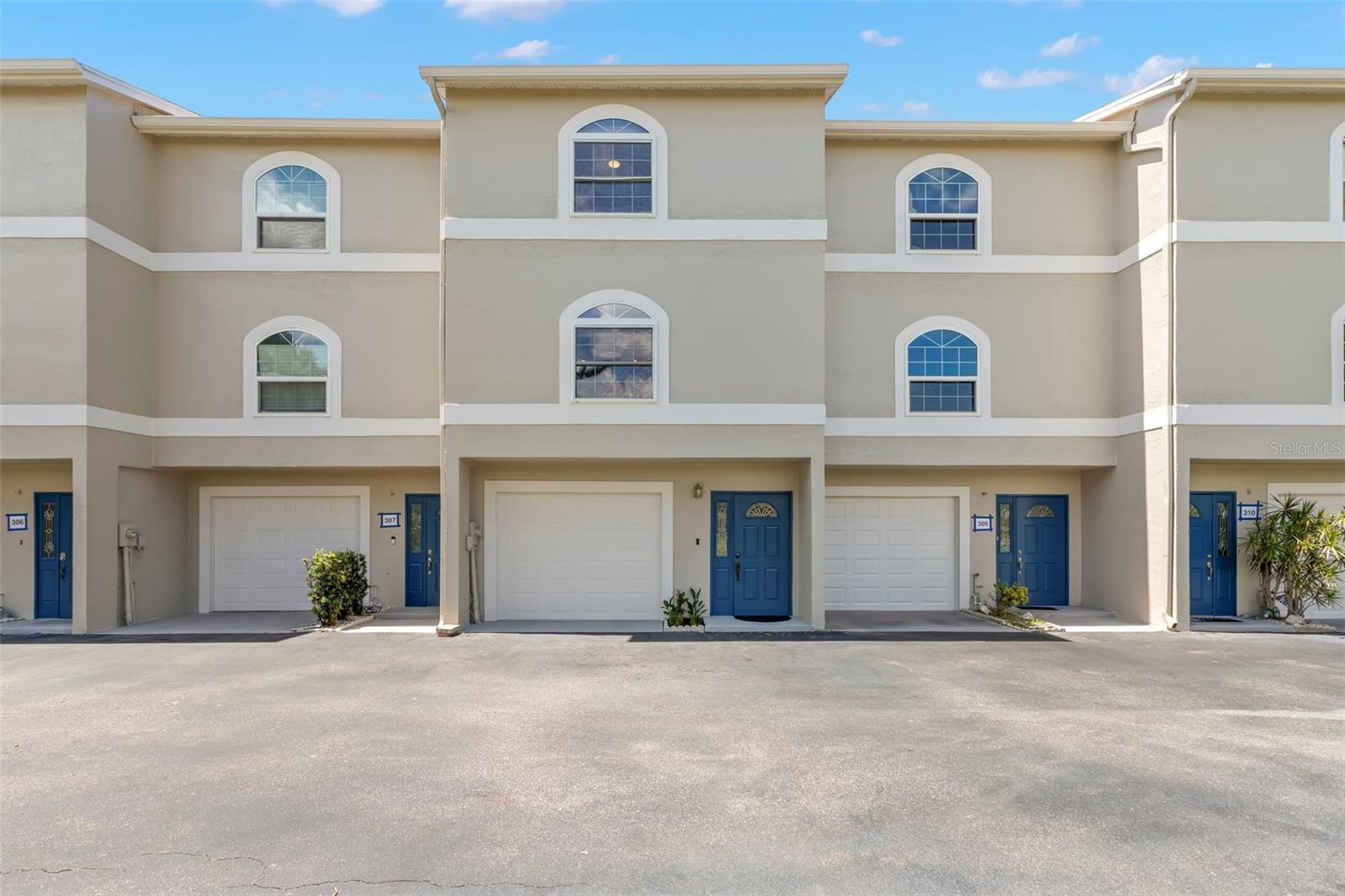 737 PINELLAS BAYWAY S #308, ST PETERSBURG, FL, 33715