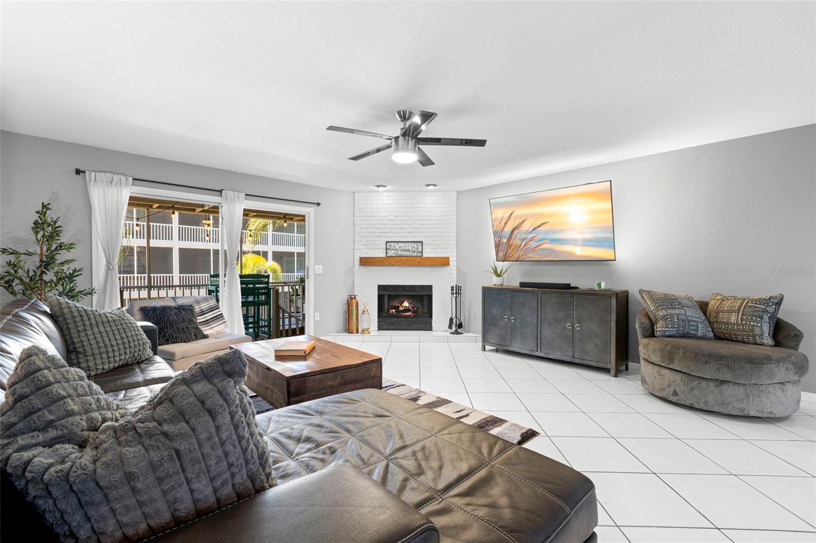 737 PINELLAS BAYWAY S #308, ST PETERSBURG, FL, 33715