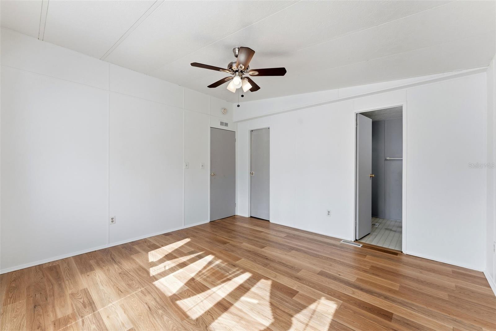 34334 COUNTRYSIDE DR, WESLEY CHAPEL, FL, 33543