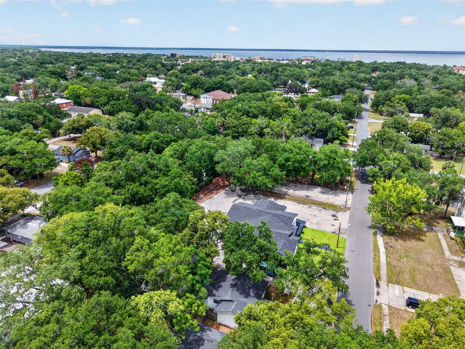 1114 PINE AVE, SANFORD, FL, 32771