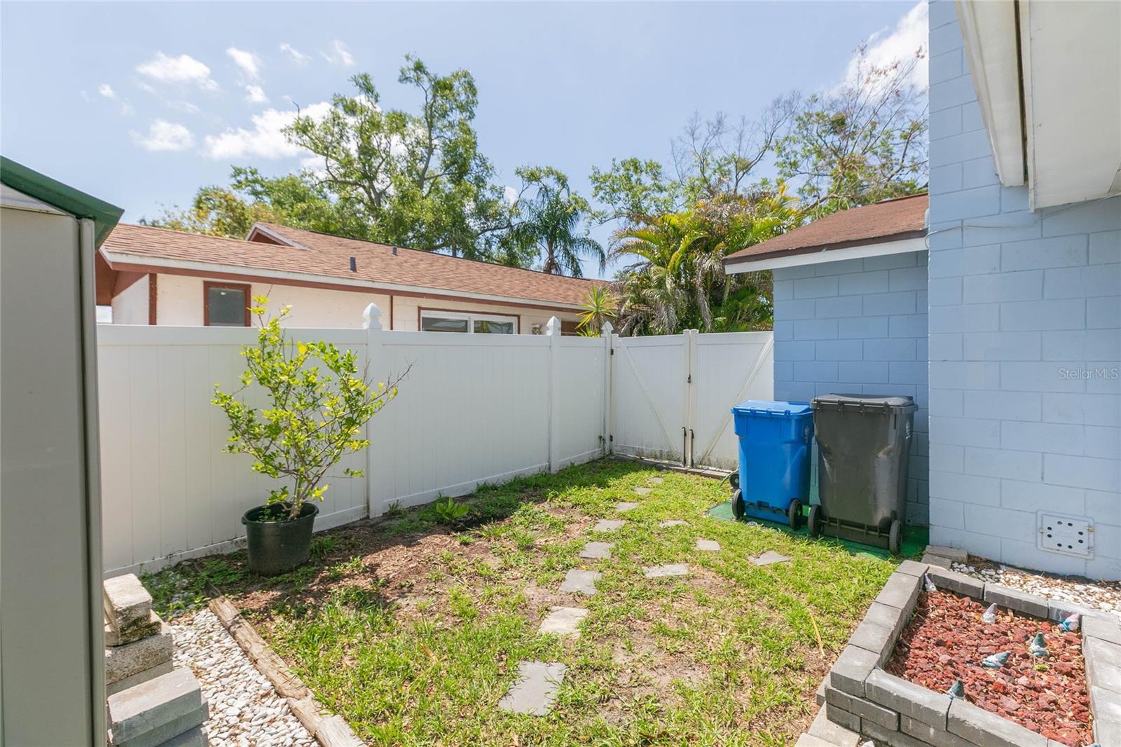 9217 SPY GLASS CT, TAMPA, FL, 33615