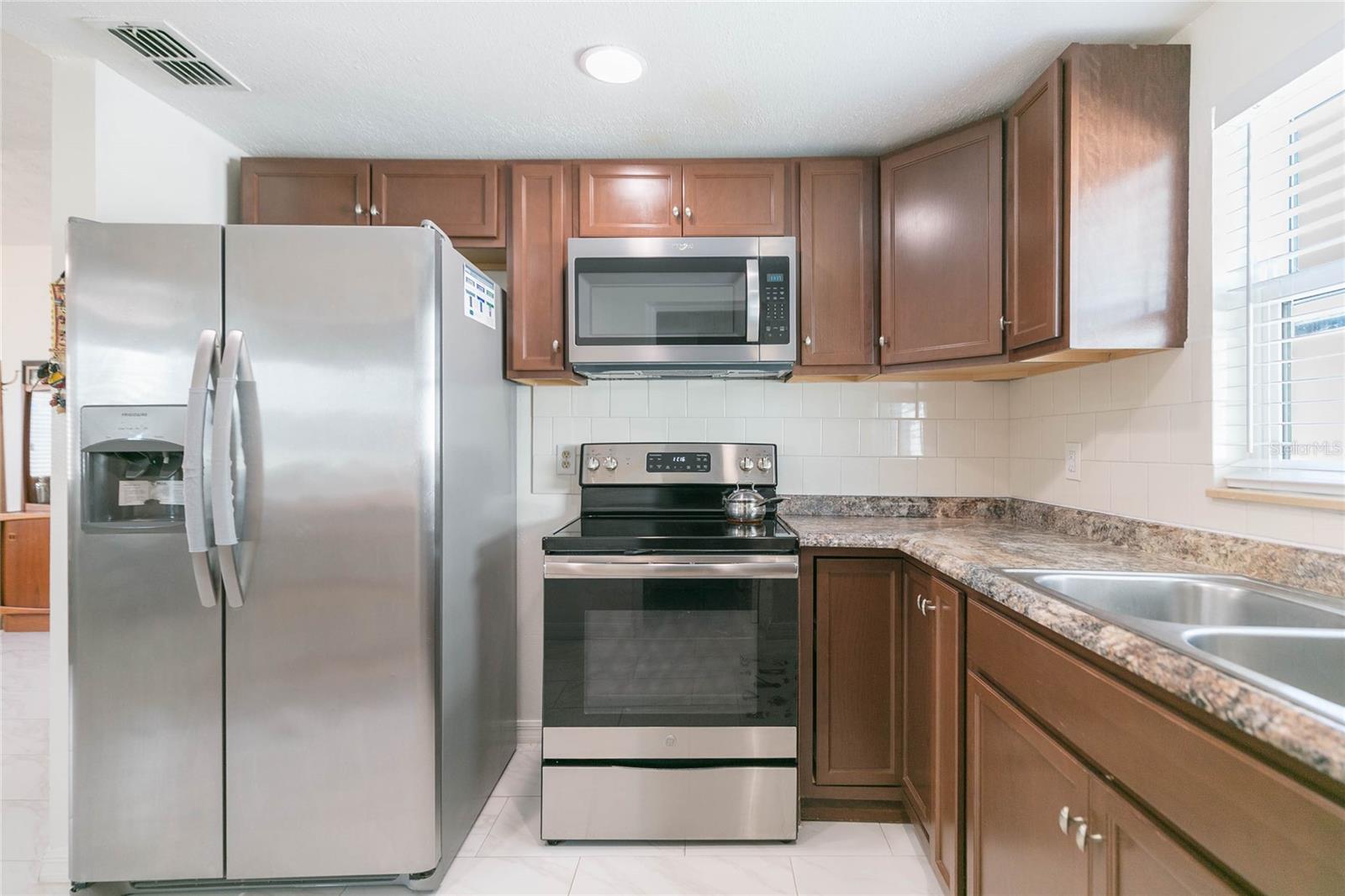 9217 SPY GLASS CT, TAMPA, FL, 33615