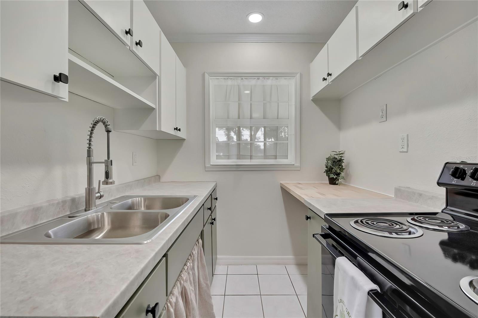 5175 E LIVE OAK LN, INVERNESS, FL, 34453