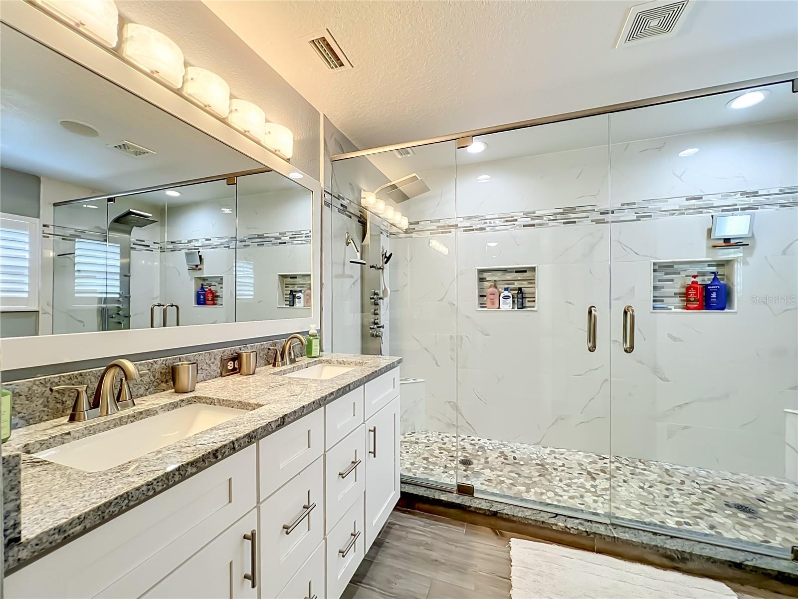 2627 LAKEMOOR DR, ORLANDO, FL, 32828