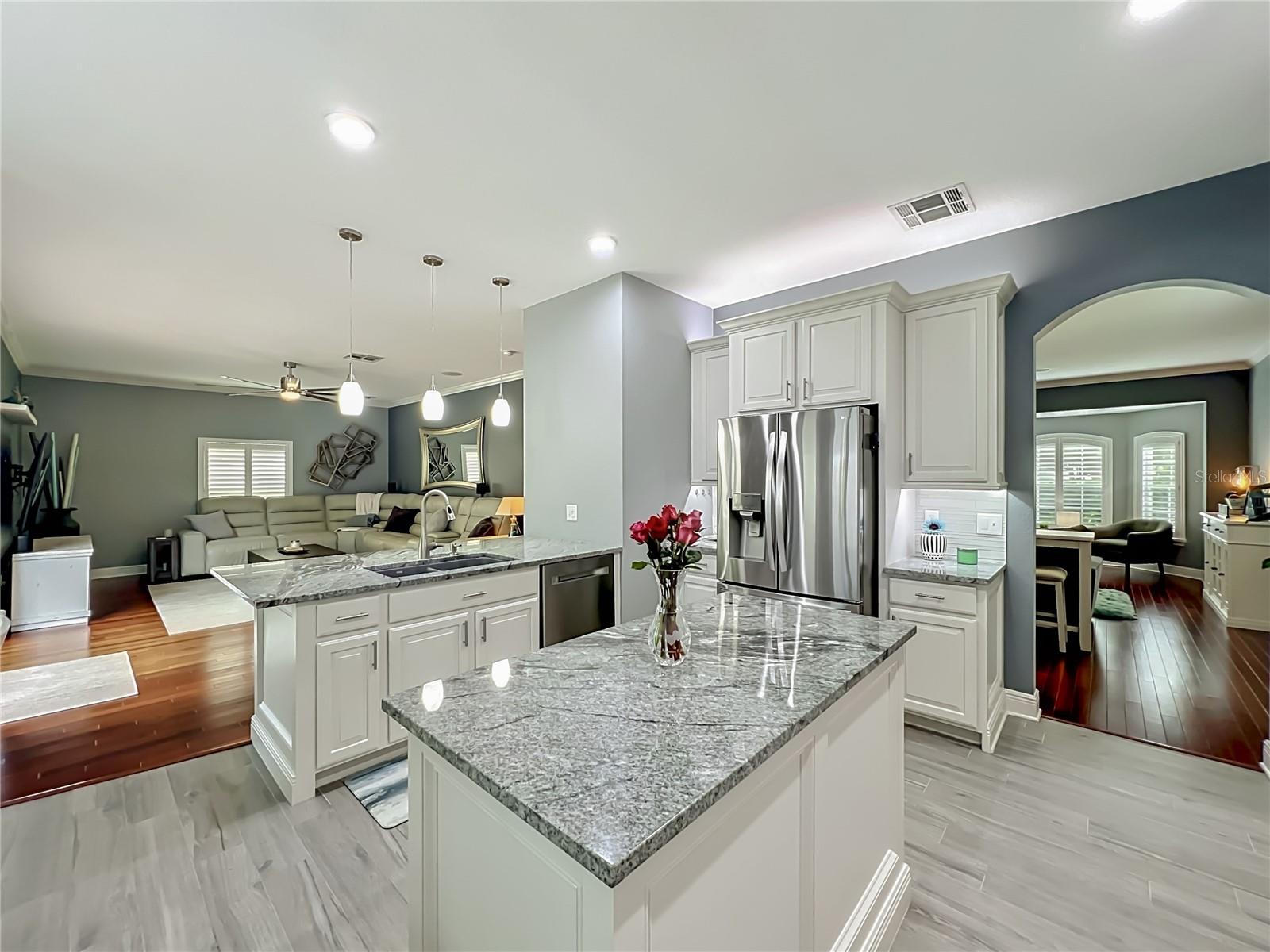 2627 LAKEMOOR DR, ORLANDO, FL, 32828