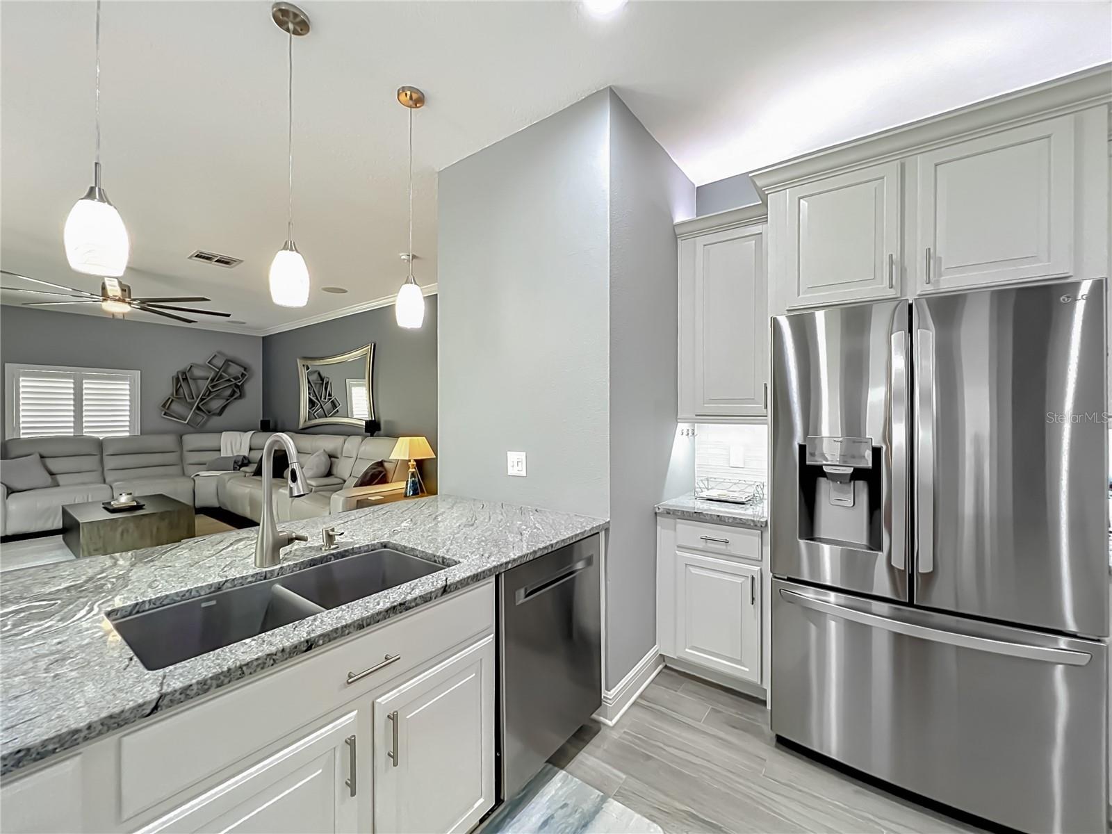 2627 LAKEMOOR DR, ORLANDO, FL, 32828