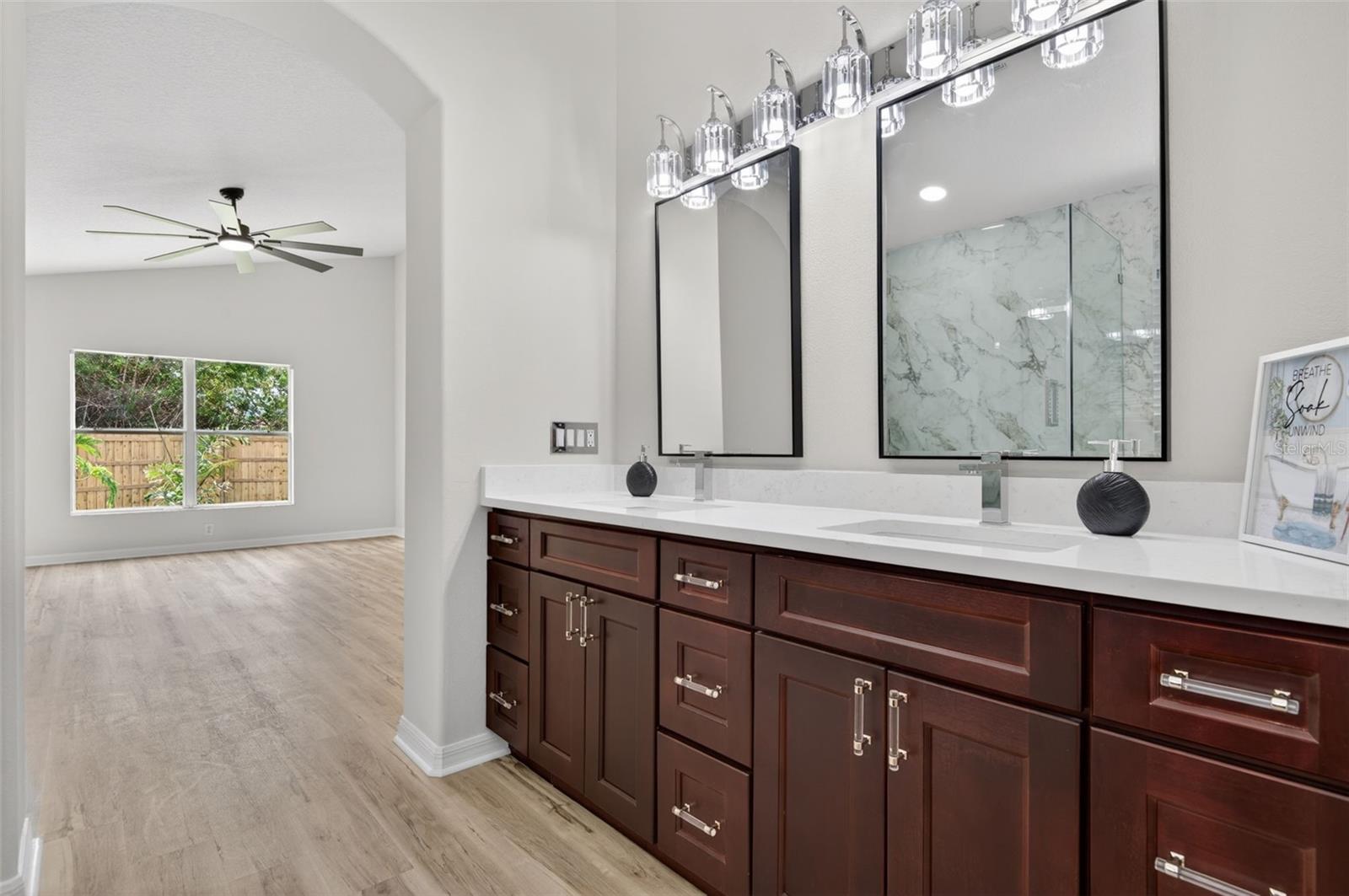 7705 NOTTINGHILL SKY DR, APOLLO BEACH, FL, 33572