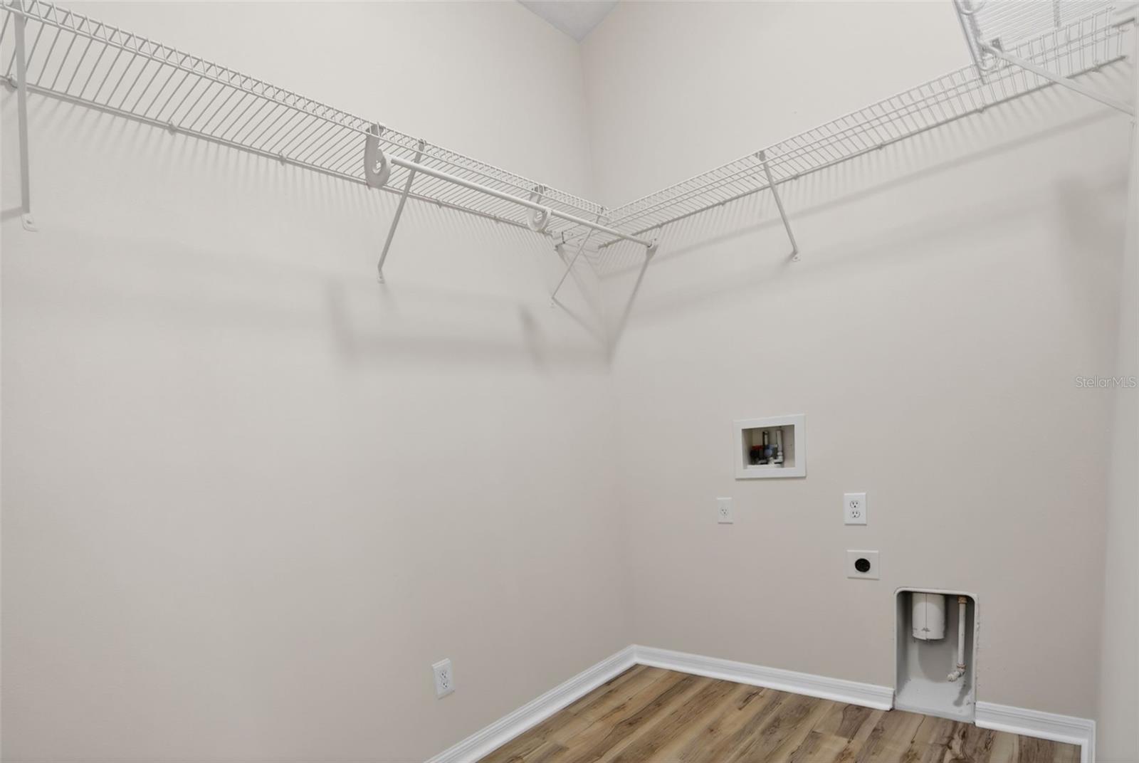 7705 NOTTINGHILL SKY DR, APOLLO BEACH, FL, 33572
