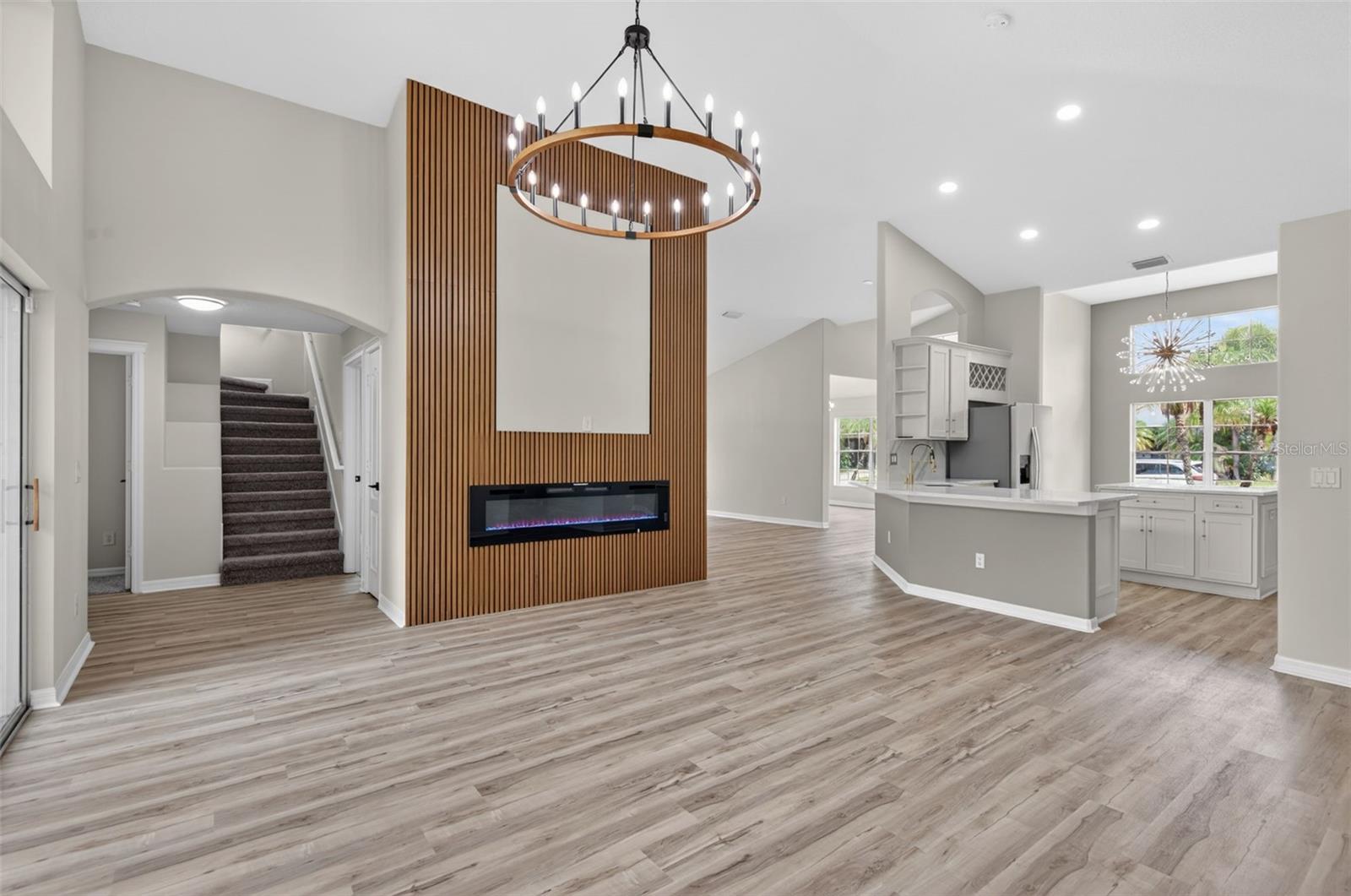 7705 NOTTINGHILL SKY DR, APOLLO BEACH, FL, 33572