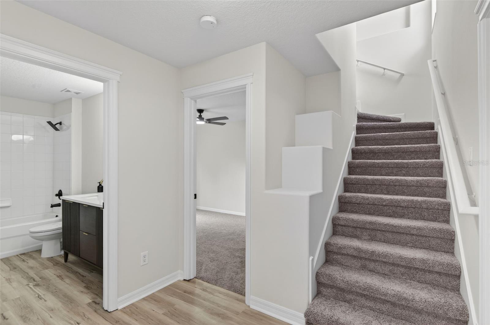 7705 NOTTINGHILL SKY DR, APOLLO BEACH, FL, 33572