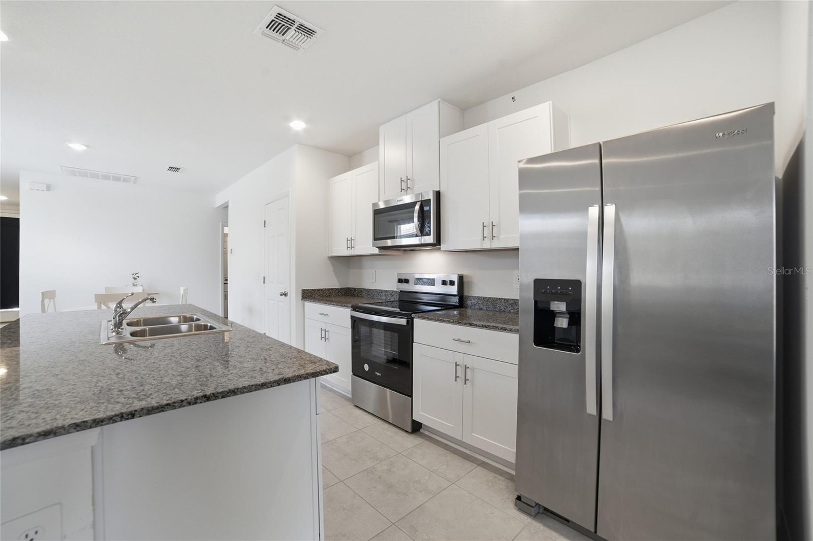 511 KENNEDY DR, LAKE ALFRED, FL, 33850