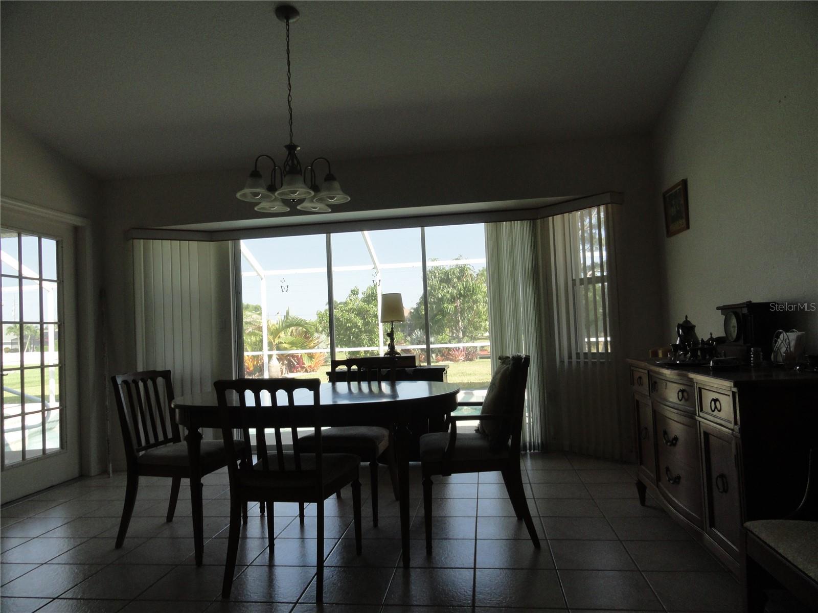 428 BOUNDARY BLVD, ROTONDA WEST, FL, 33947