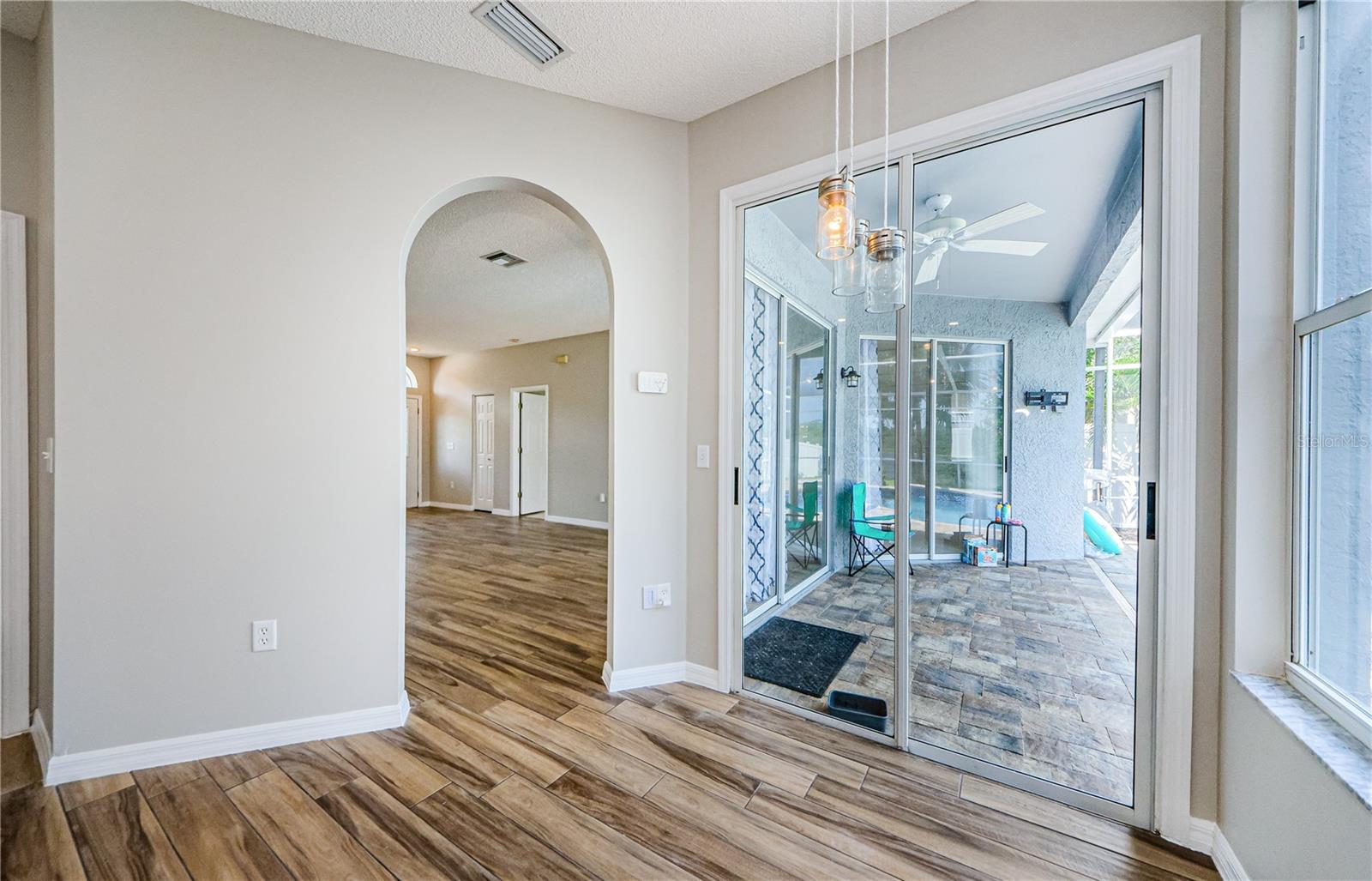 4801 AUGUSTA AVE, OLDSMAR, FL, 34677