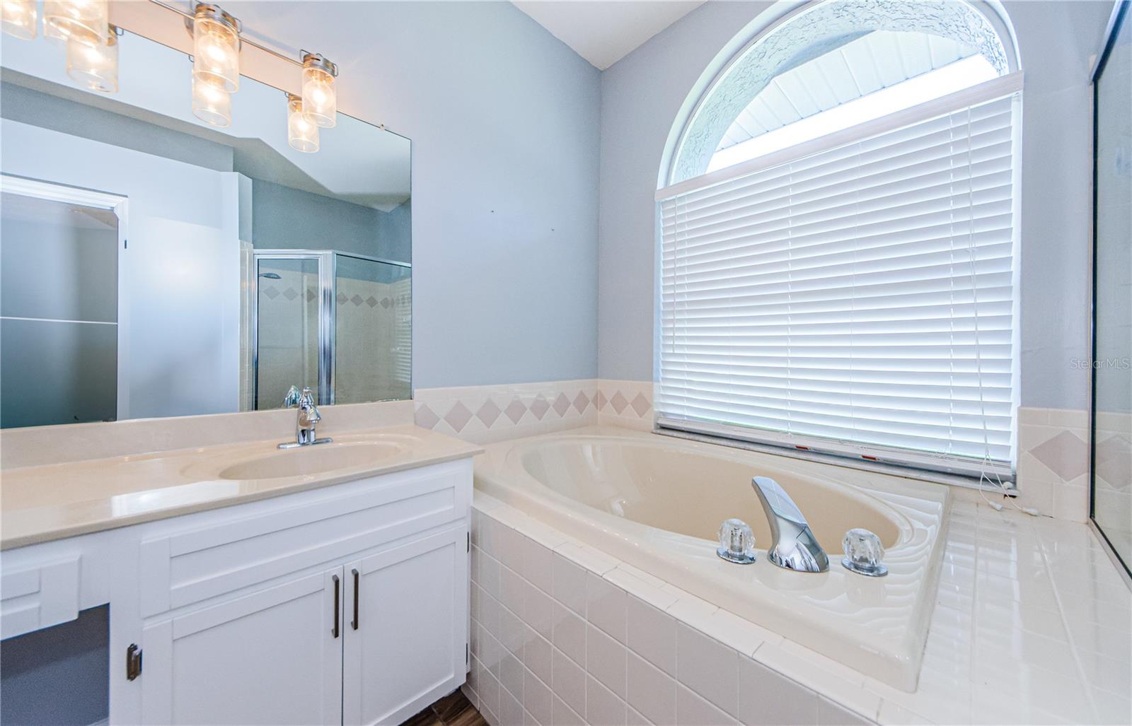 4801 AUGUSTA AVE, OLDSMAR, FL, 34677