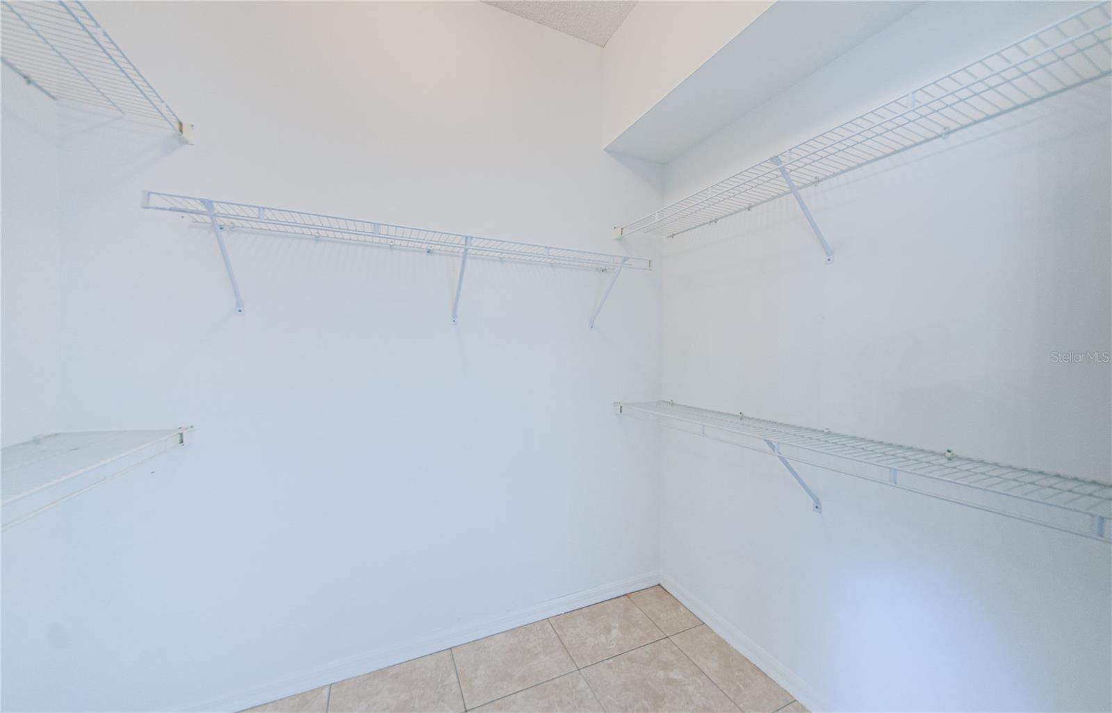 4801 AUGUSTA AVE, OLDSMAR, FL, 34677