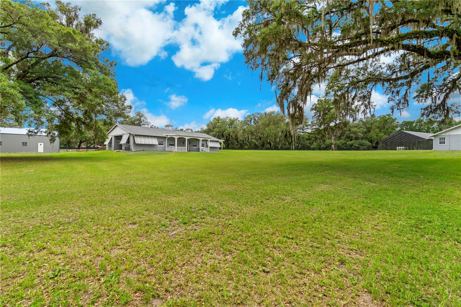 24 LAKE WOOD CIR, OCALA, FL, 34482