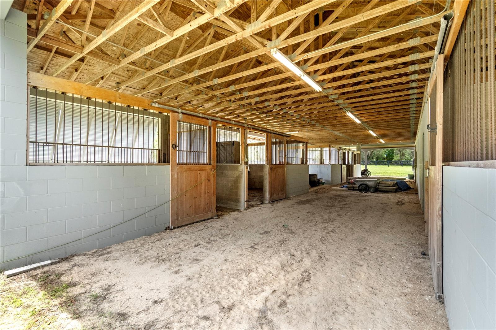 24 LAKE WOOD CIR, OCALA, FL, 34482