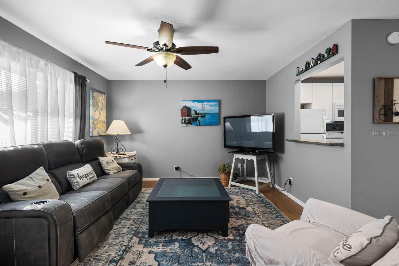 1802 BEDFORD TER #182, SUN CITY CENTER, FL, 33573