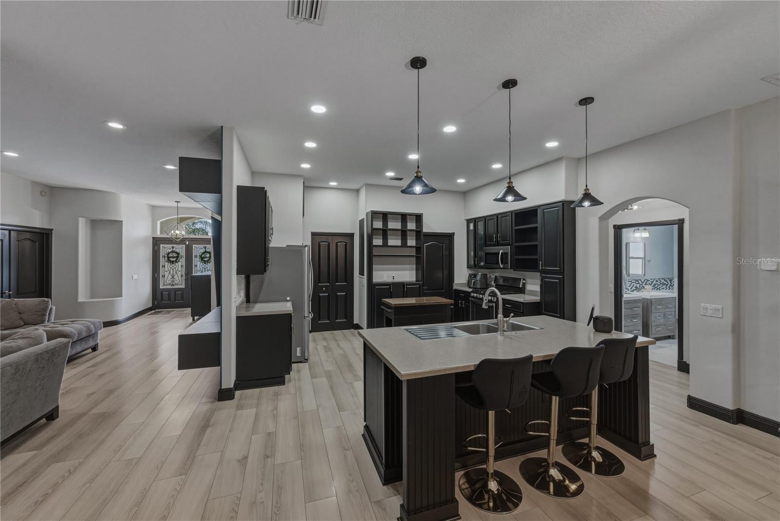 1808 TANGLEDVINE DR, WESLEY CHAPEL, FL, 33543