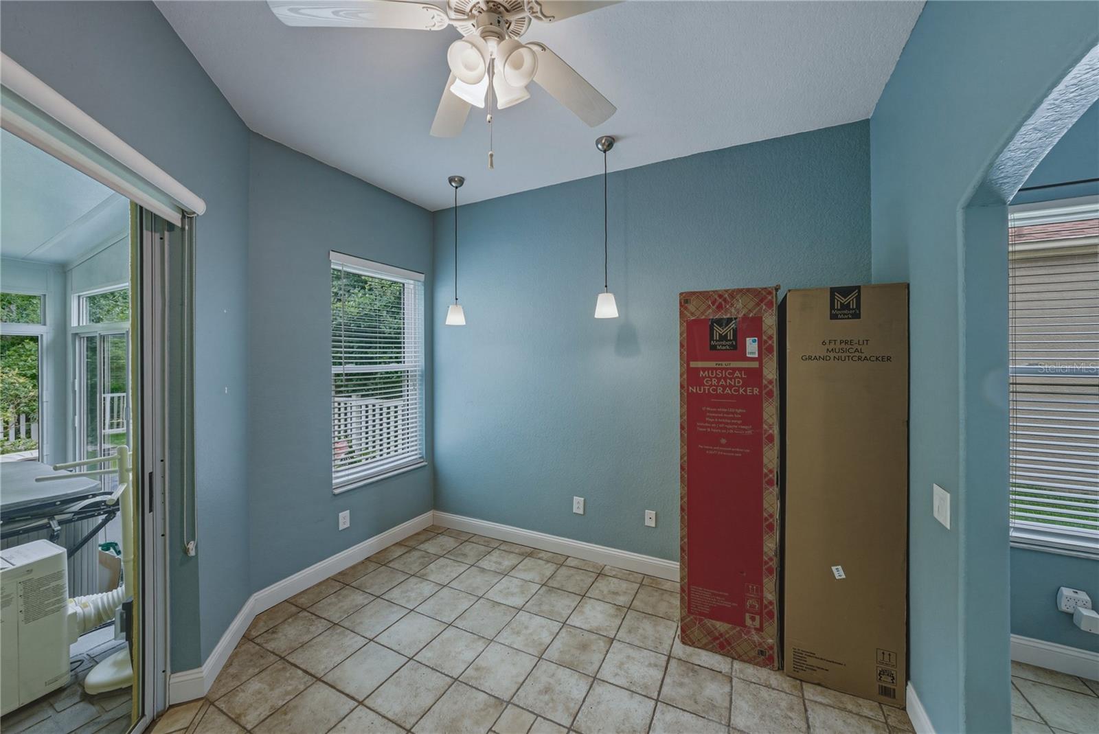1808 TANGLEDVINE DR, WESLEY CHAPEL, FL, 33543