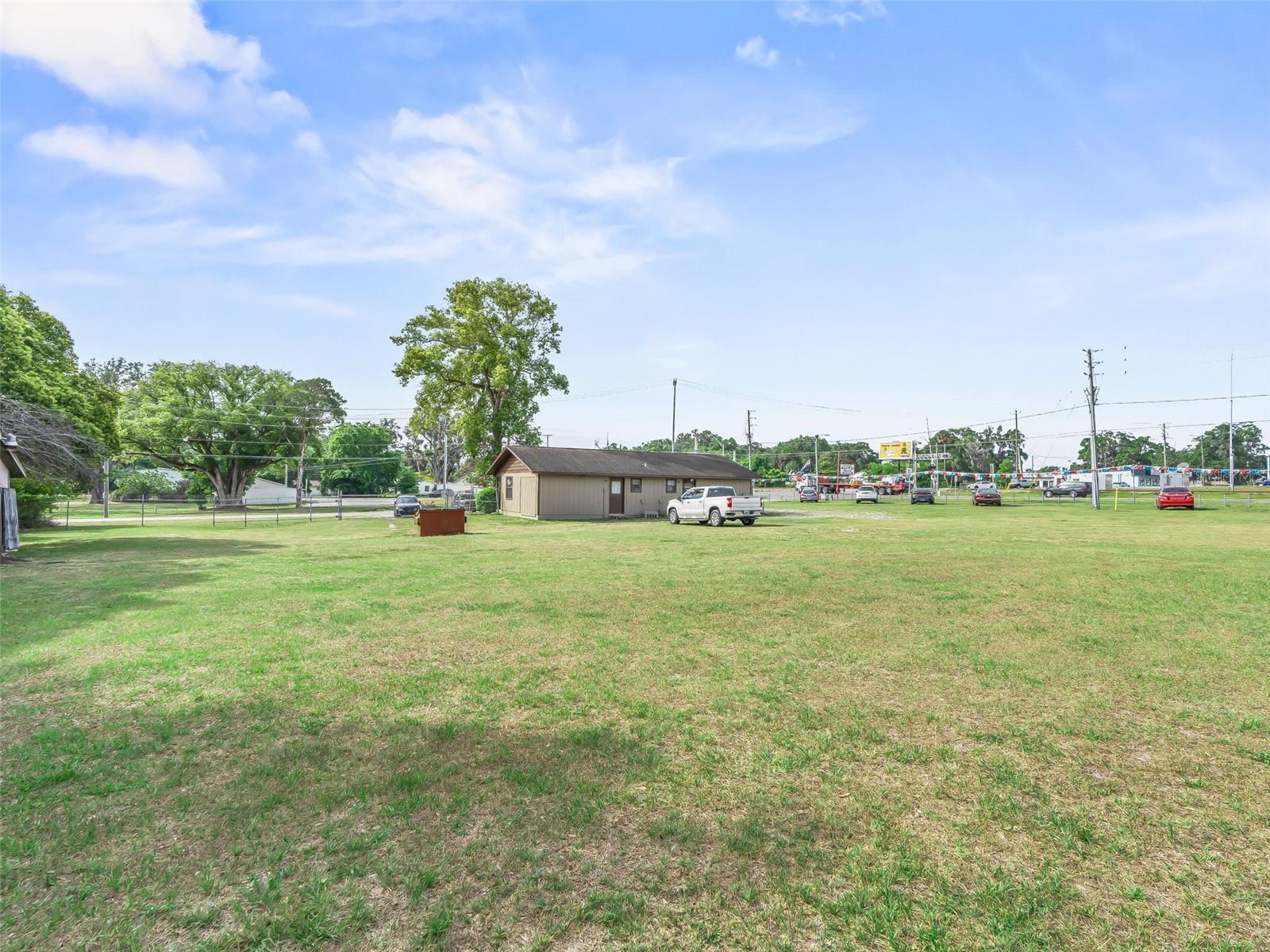 BELLEVIEW, FL, 34420