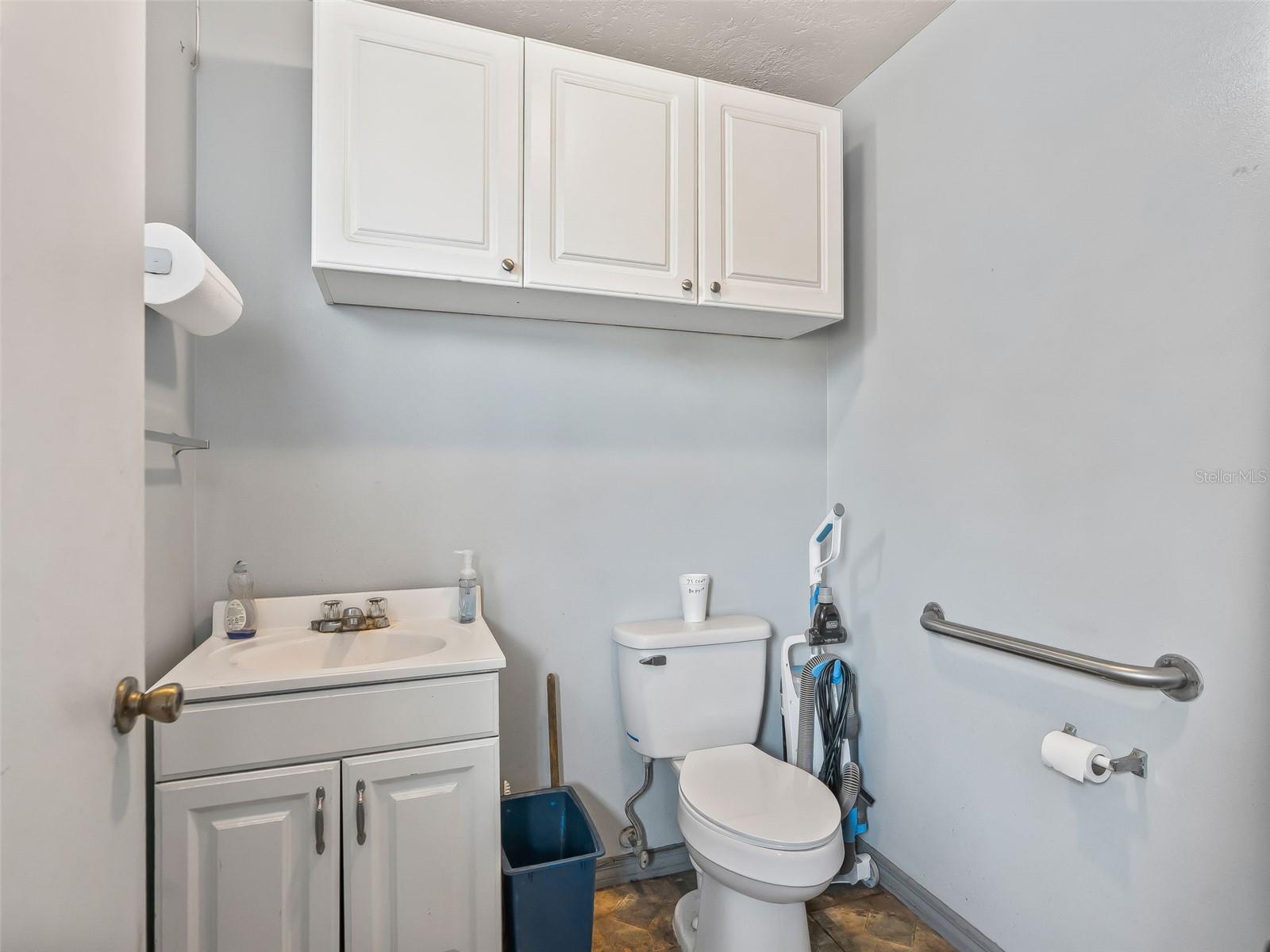 BELLEVIEW, FL, 34420