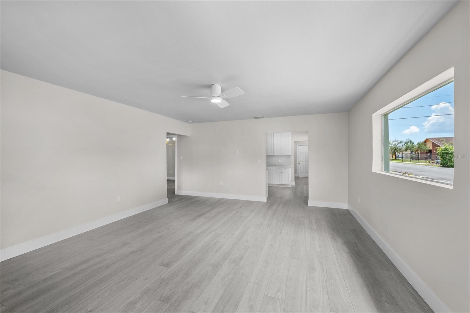 2001 E POWHATAN AVE, TAMPA, FL, 33610