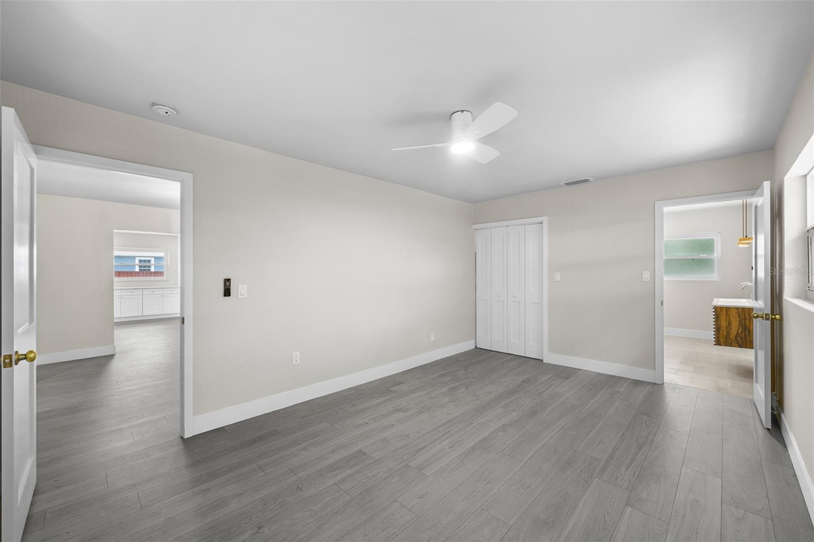 2001 E POWHATAN AVE, TAMPA, FL, 33610