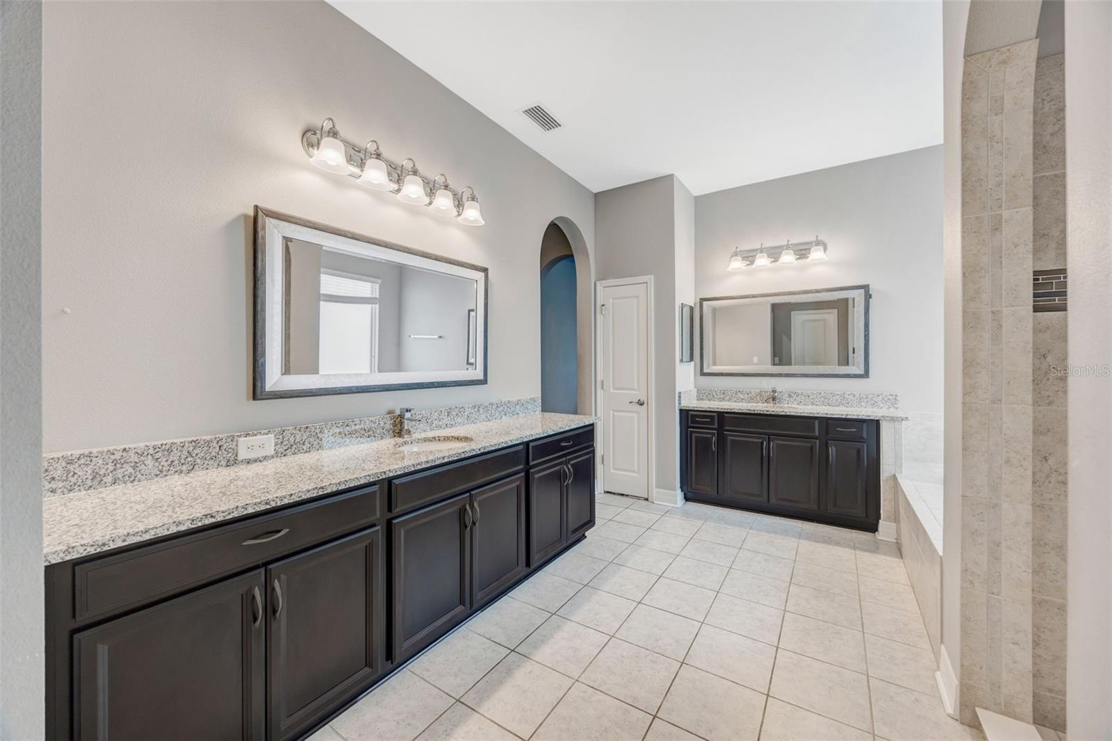 31973 MARDELLE PL, WESLEY CHAPEL, FL, 33543
