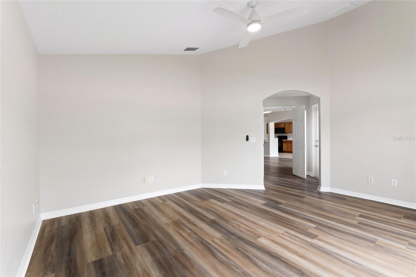 8270 PEAK AVE, LAKELAND, FL, 33810