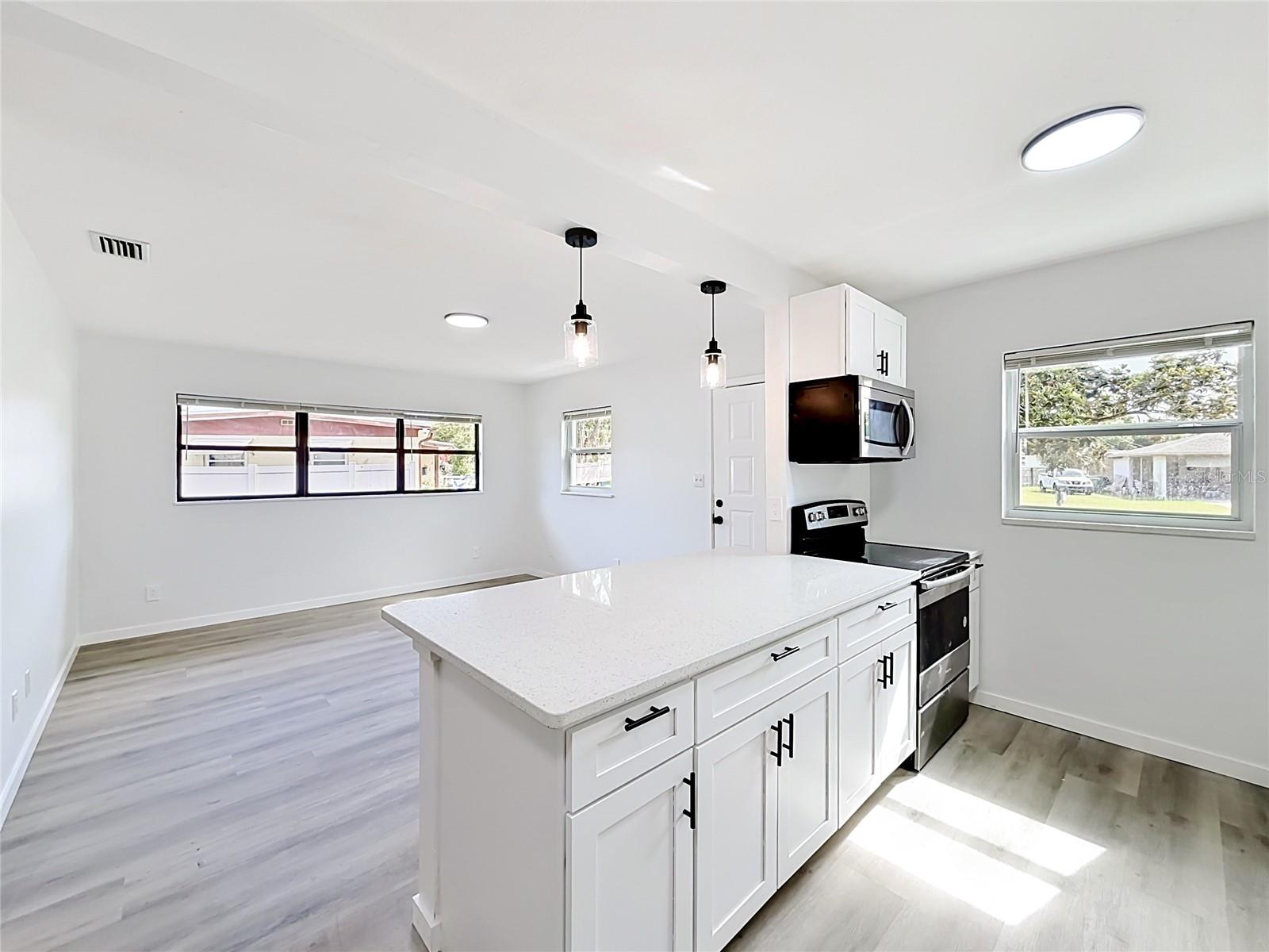 1011 MONTCLAIR RD, COCOA, FL, 32922