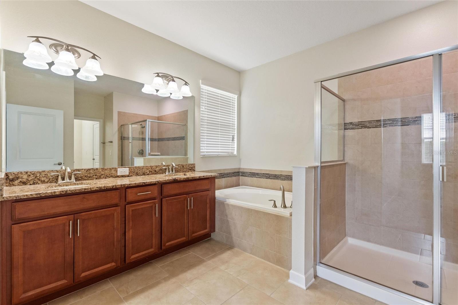 1401 CLUBMAN DR, DAVENPORT, FL, 33896