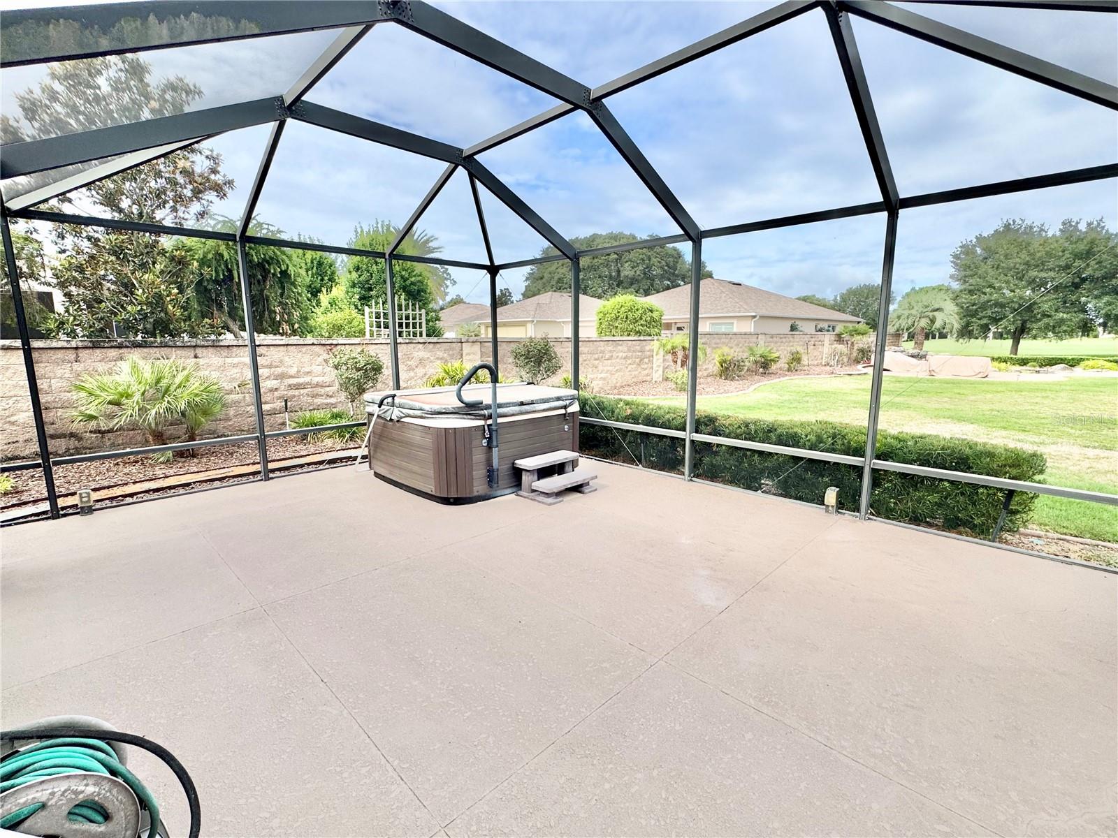 2028 ABORDALE LN, THE VILLAGES, FL, 32162