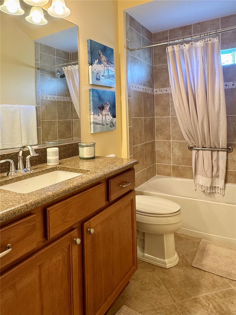2028 ABORDALE LN, THE VILLAGES, FL, 32162