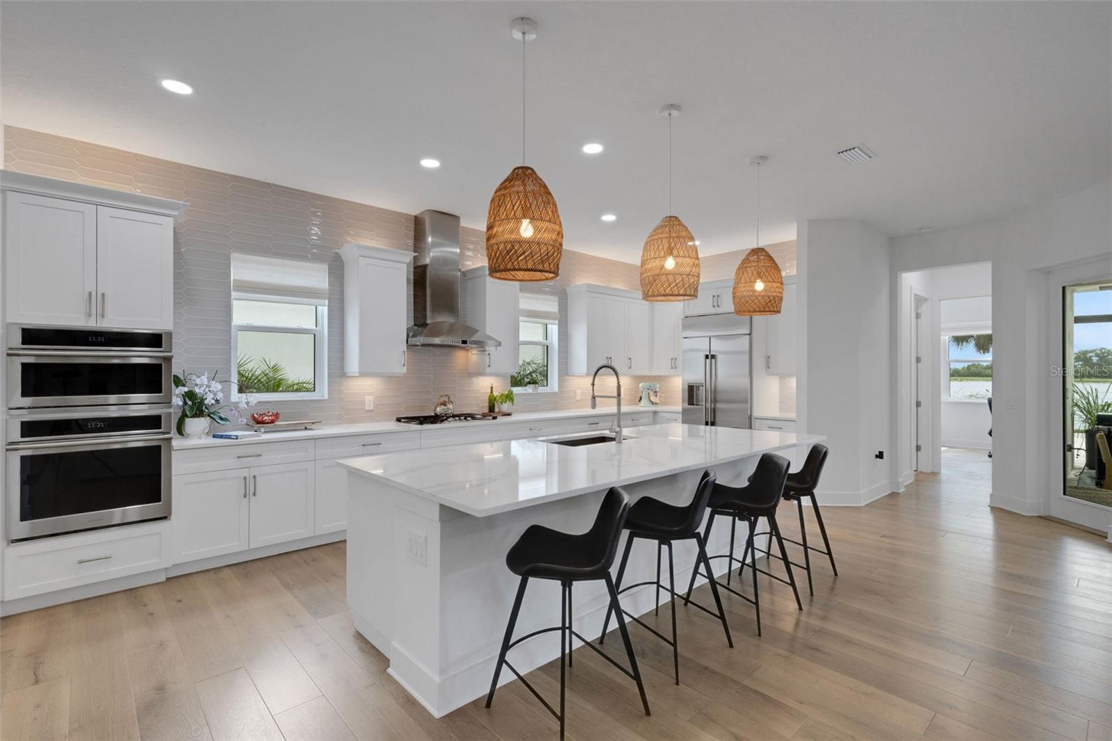 8023 WATERBEND TRL, SARASOTA, FL, 34240