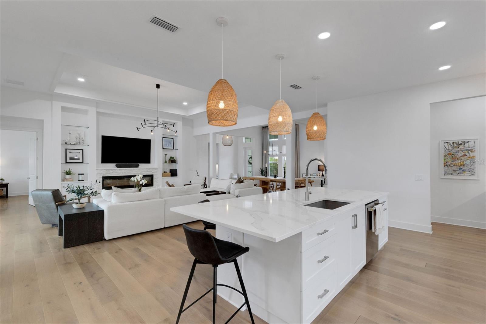 8023 WATERBEND TRL, SARASOTA, FL, 34240